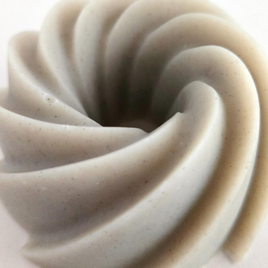 Exfoliating Soap Bar  with Pumice Powder: Gentle Scrub & Soothe for Sensitive Skin – Deep Clean, Natural Cooling, Paraben-Free, Cruelty-Free